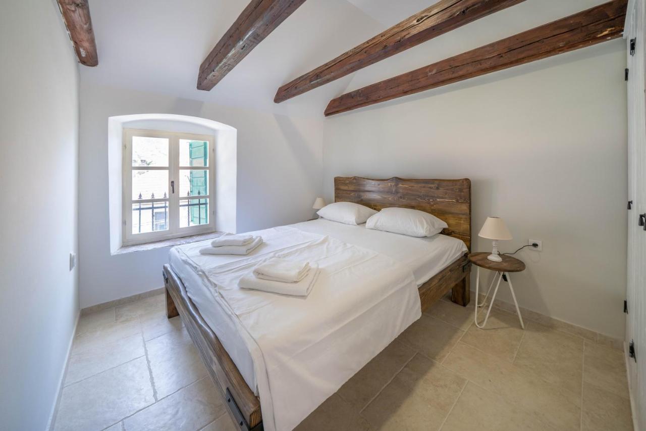 Apartments Oliva Risan Εξωτερικό φωτογραφία